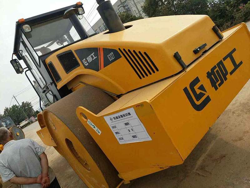 LiuGong CLG6327 Road Roller for Sale 2022 389 Hours used excavator 2022 photo 6