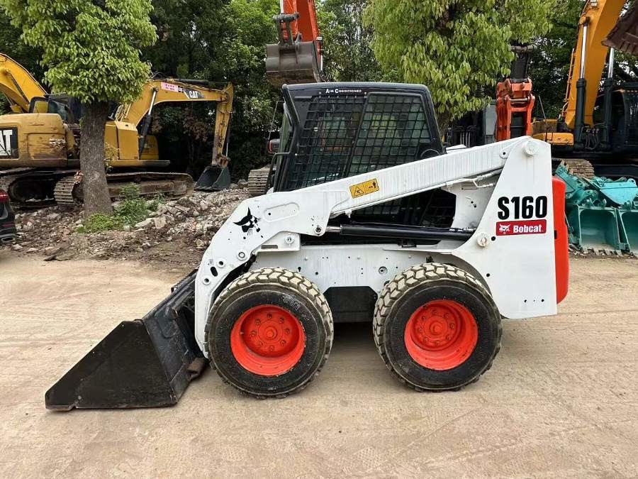 Other Bobcat S160 Skid Steer Loader for Sale 2022 3300 Hours used excavator 2022 photo 2