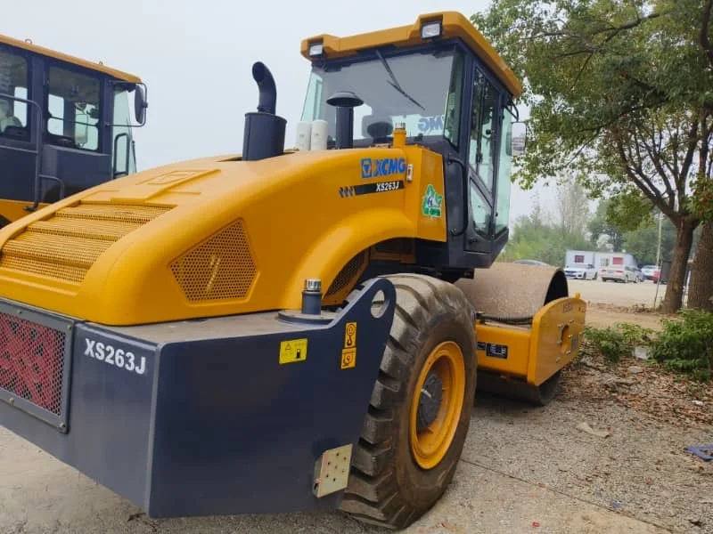 XCMG XS263J Road Roller for Sale 2022 450 Hours used excavator 2022 photo 3