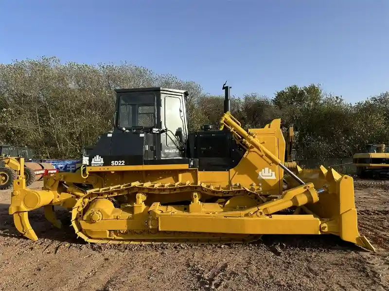 Shantui SD22 Bulldozer for Sale 2022 3150 Hours used excavator 2022 photo 2