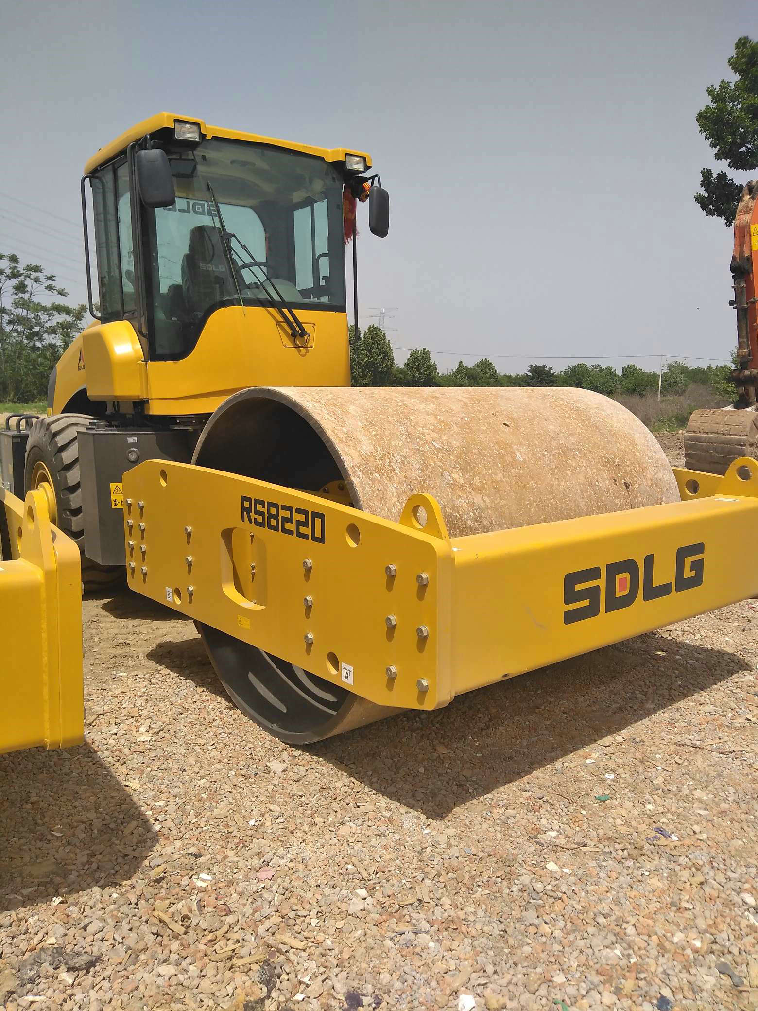 Other SDLG LGS8220 Road Roller for Sale 2022 451 Hours used excavator 2022 photo 3