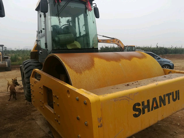 Shantui SR26M-3 Road Roller for Sale 2022 981 Hours used excavator 2022 photo 2