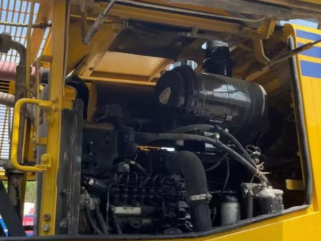 Komatsu WA320 Wheel Loader for Sale 2023 776 Hours used excavator 2023 photo 4