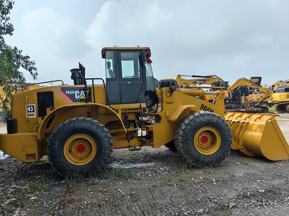 CAT 966H Wheel Loader for Sale 2021 1200 Hours used excavator 2021 photo 2