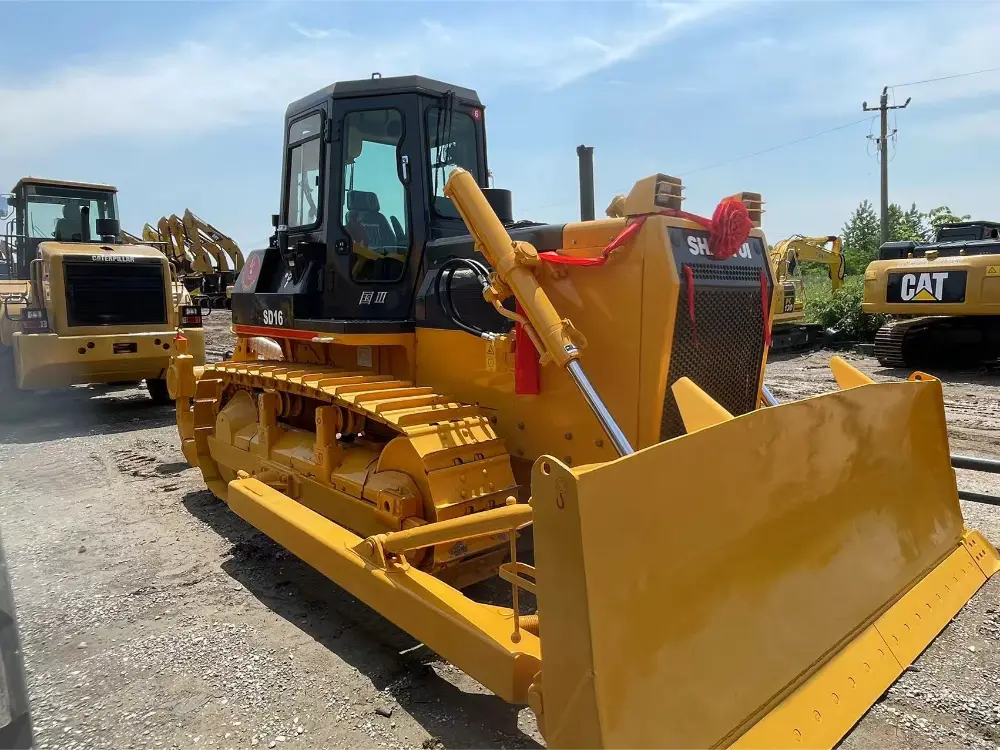Shantui SD16 Bulldozer for Sale 2023 396 Hours used excavator 2023 photo 2