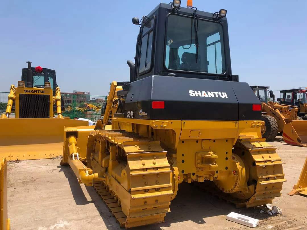 Shantui SD16 Bulldozer for Sale 2023 1022 Hours used excavator 2023 photo 4