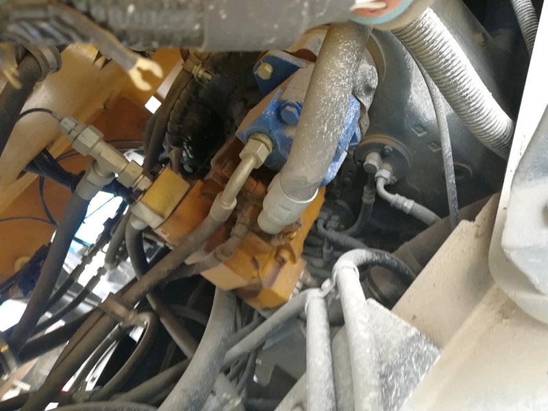 XCMG GR215 Motor Grader for Sale 2022 760 Hours used excavator 2022 photo 7