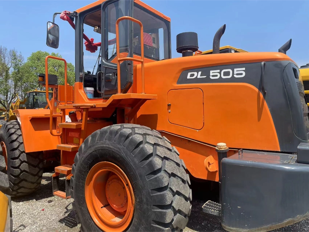 Doosan DL505 Wheel Loader for Sale 2023 1763 Hours used excavator 2023 photo 3