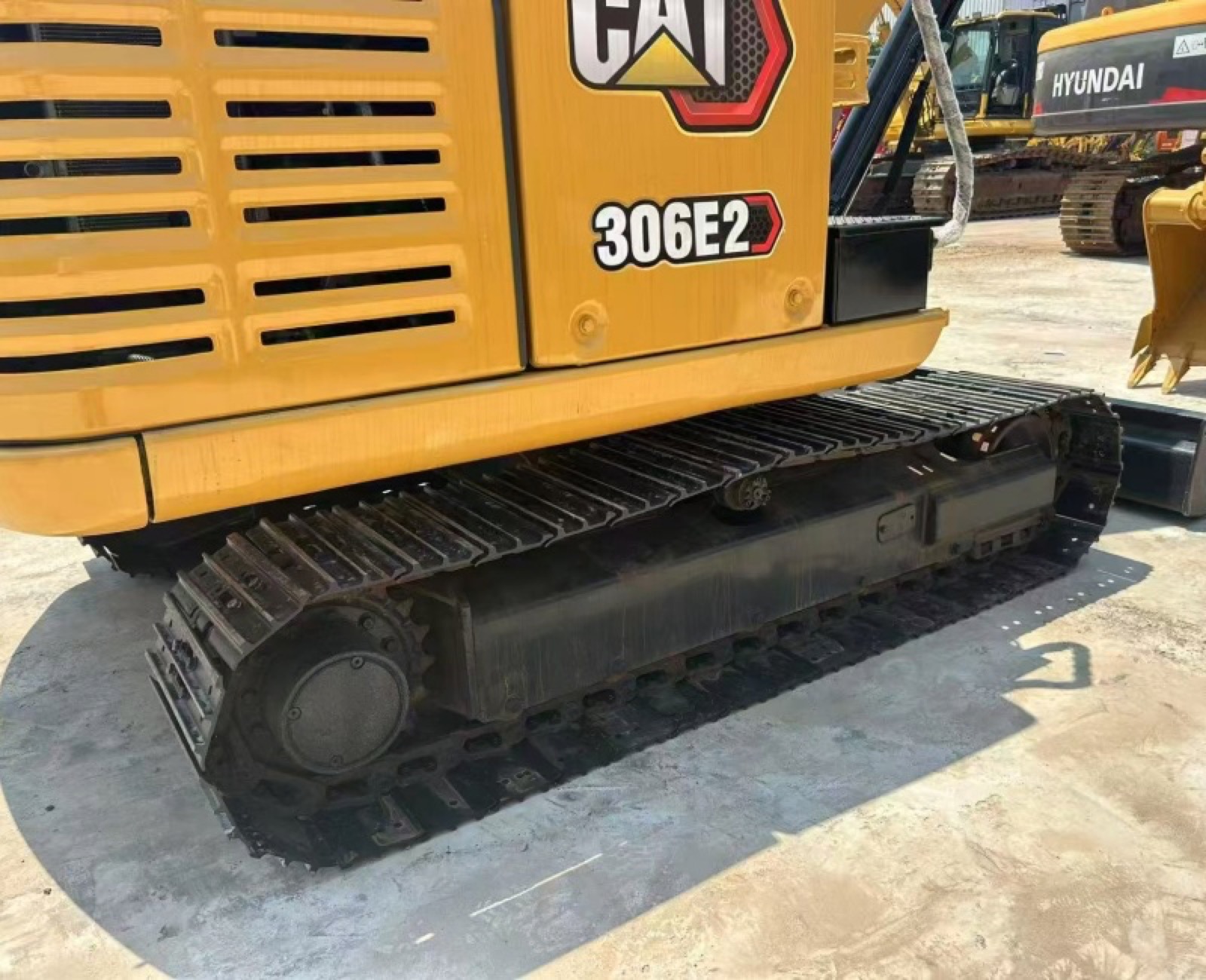CAT 306E2 Mini used excavator 0 photo 4