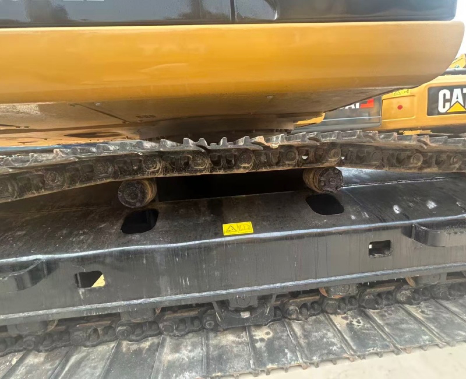 CAT 320D2L used excavator 0 photo 8