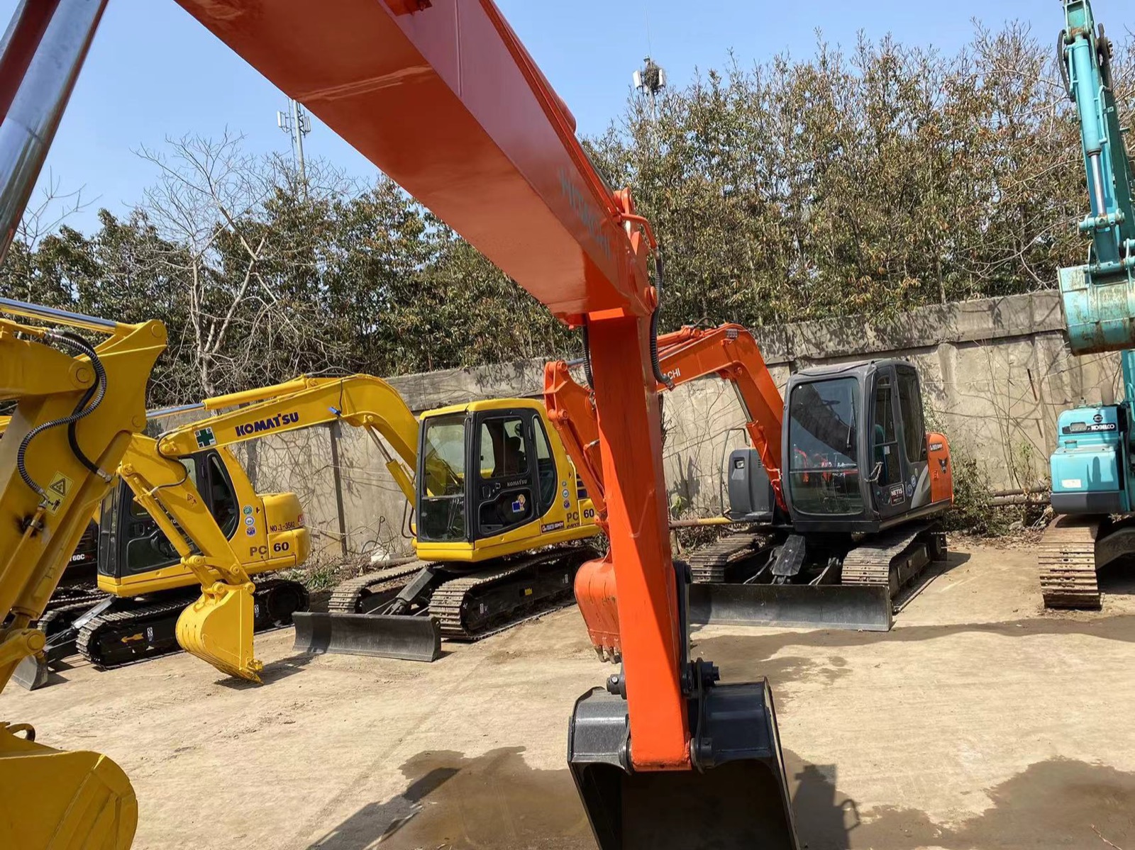 Hitachi ZX70 Mini used excavator 0 photo 6