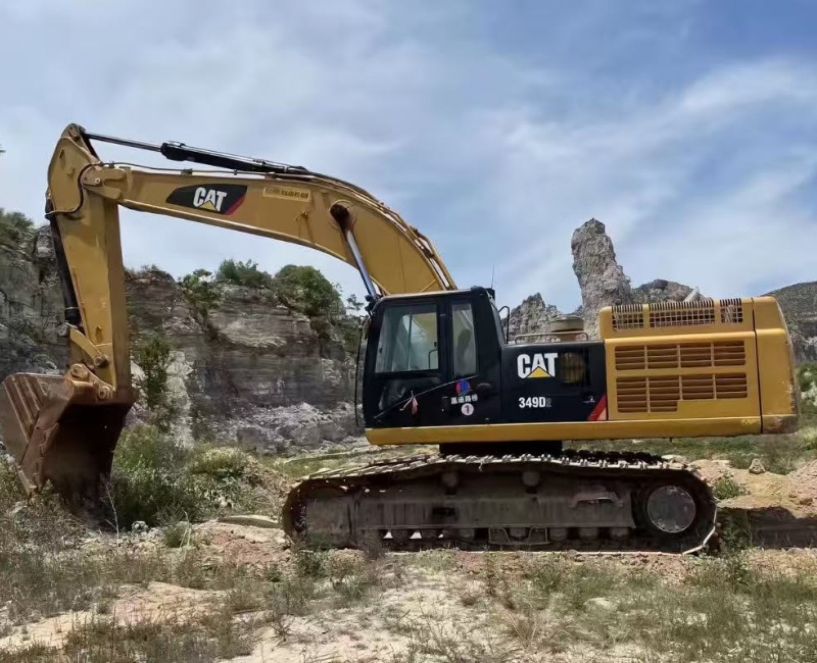CAT 349D2F used excavator 0 photo 8