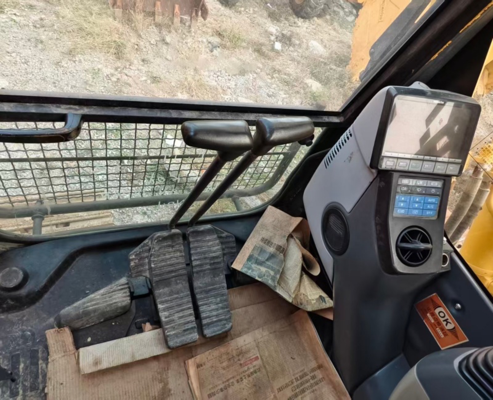 Komatsu PC350-8 used excavator 0 photo 8