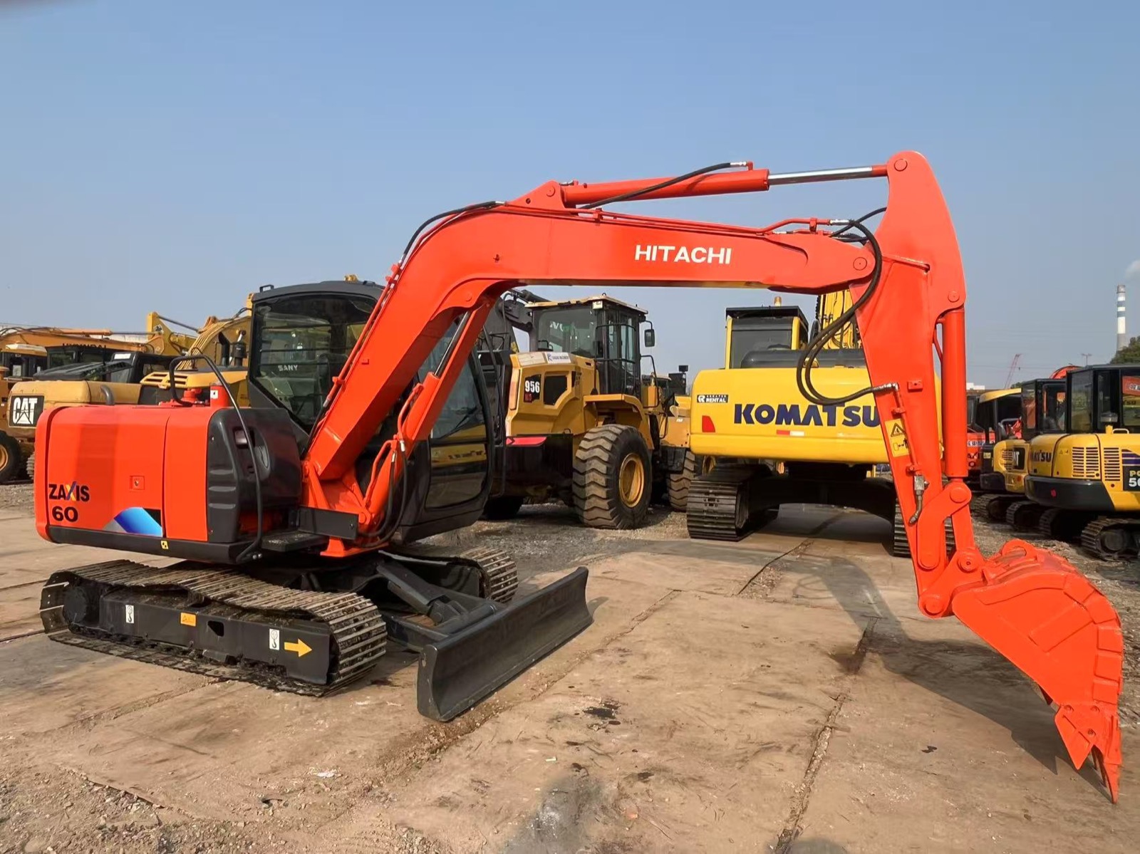 Hitachi 60 Mini used excavator 0 photo 2