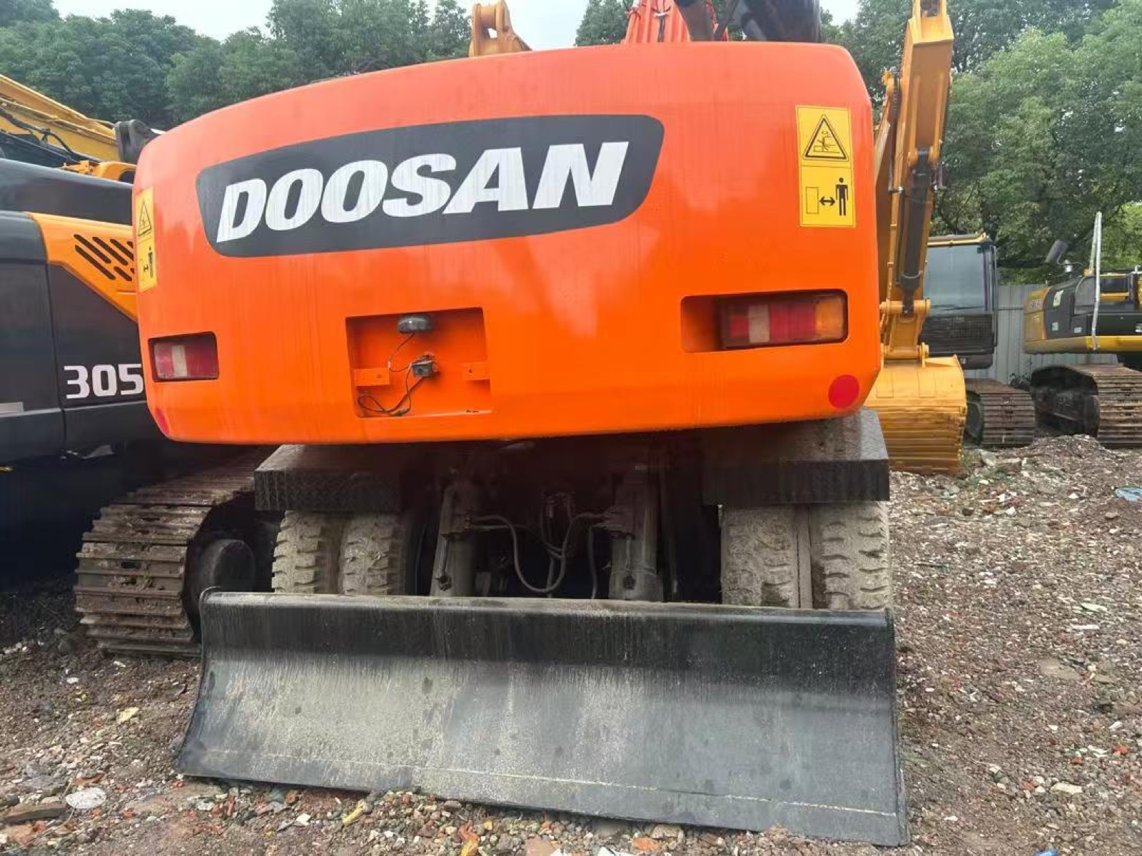 Doosan 210 used excavator 0 photo 7