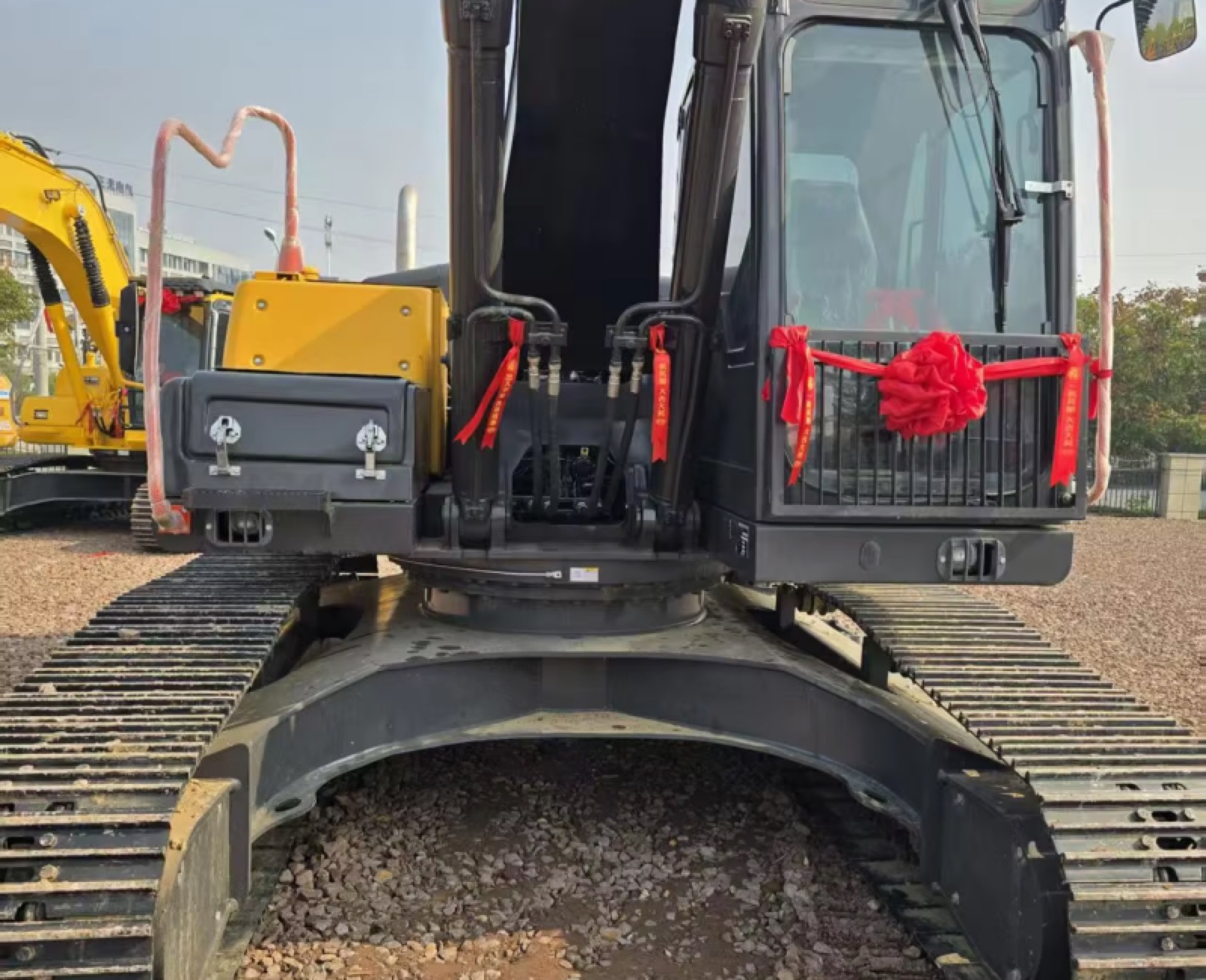 Volvo 240 used excavator 0 photo 4