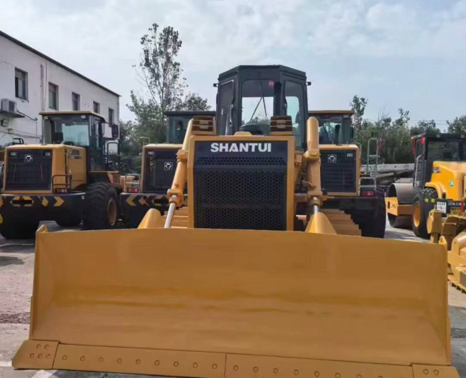 Shantui SD16 Bulldozer for Sale used excavator 0 photo 2