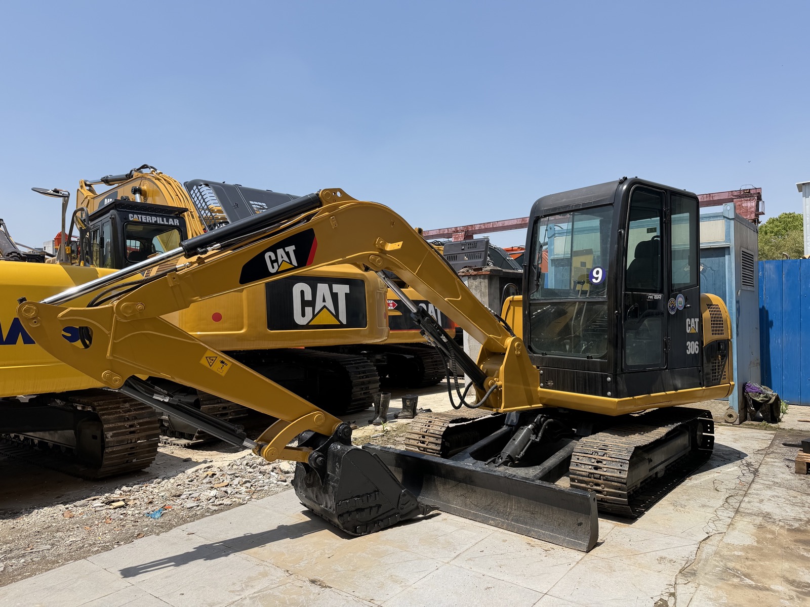 CAT 306 Mini used excavator 0 photo 5