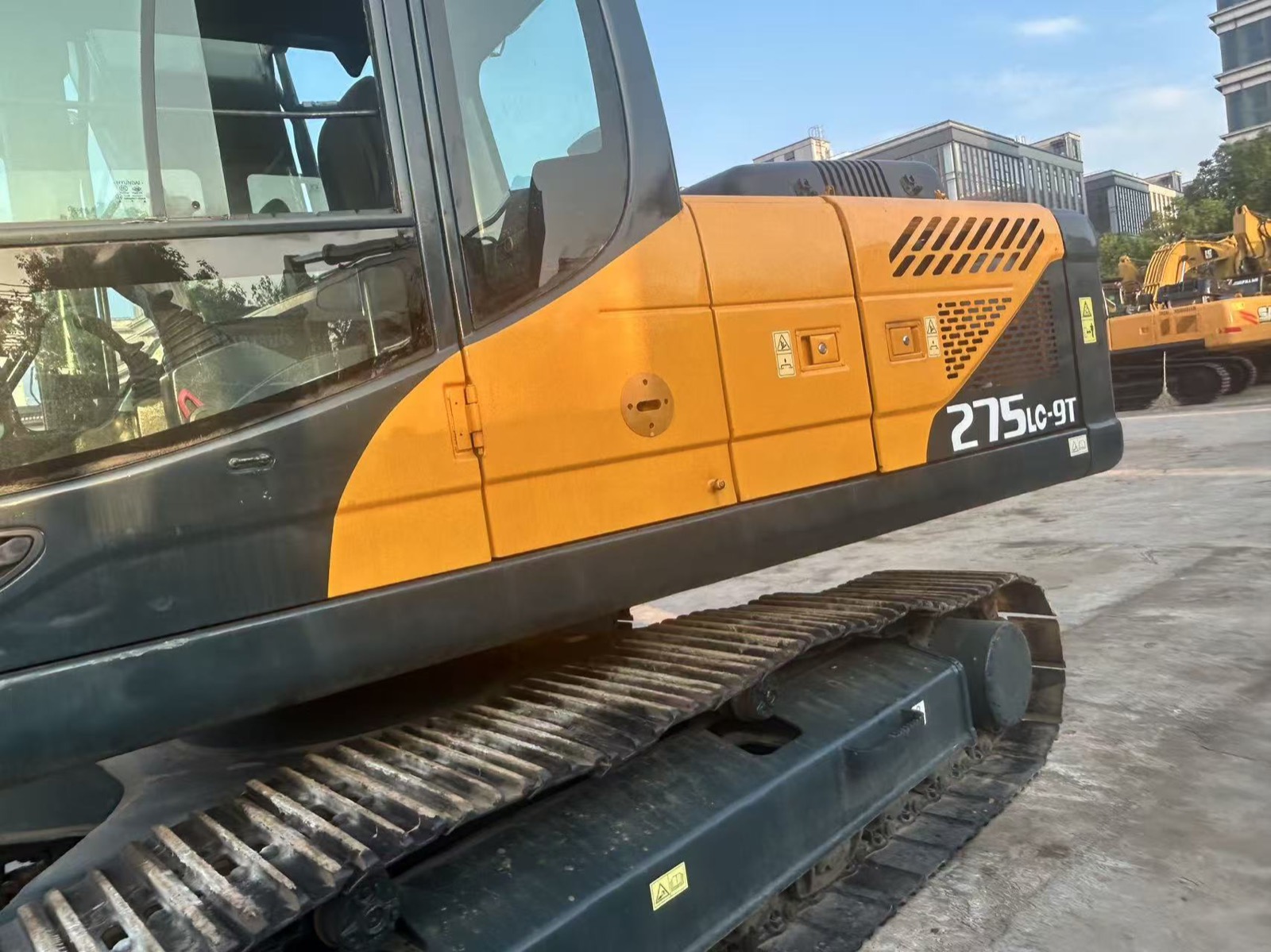 Hyundai 275 used excavator 0 photo 6