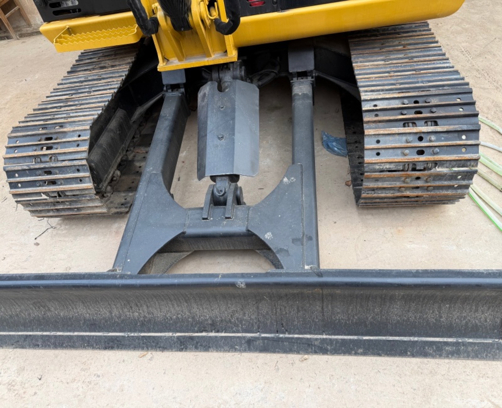 CAT 305.5 Mini used excavator 0 photo 7