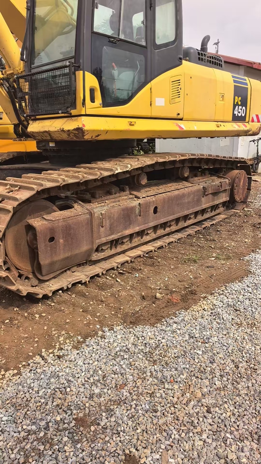 Komatsu 450 used excavator 0 photo 3