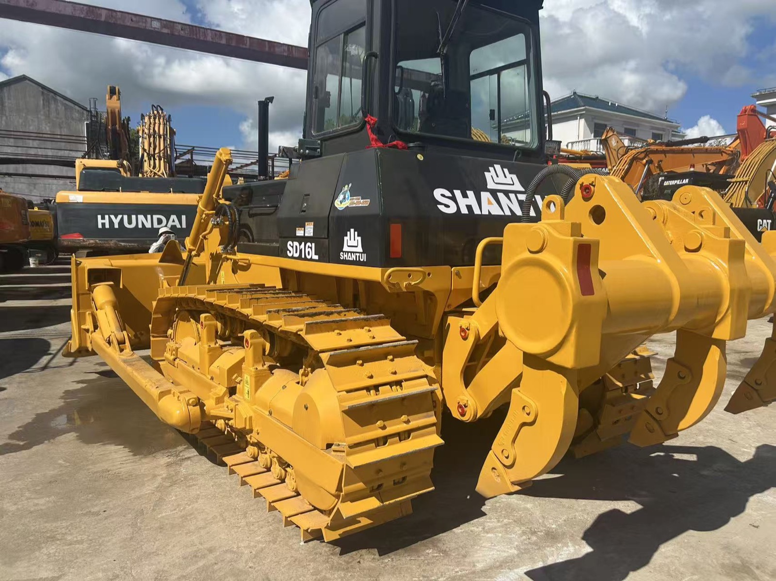 Shantui SD16L Bulldozer for Sale used excavator 0 photo 7