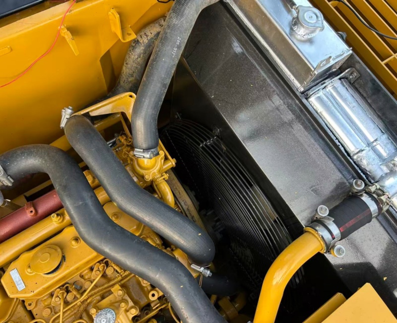 CAT 320D used excavator 0 photo 6