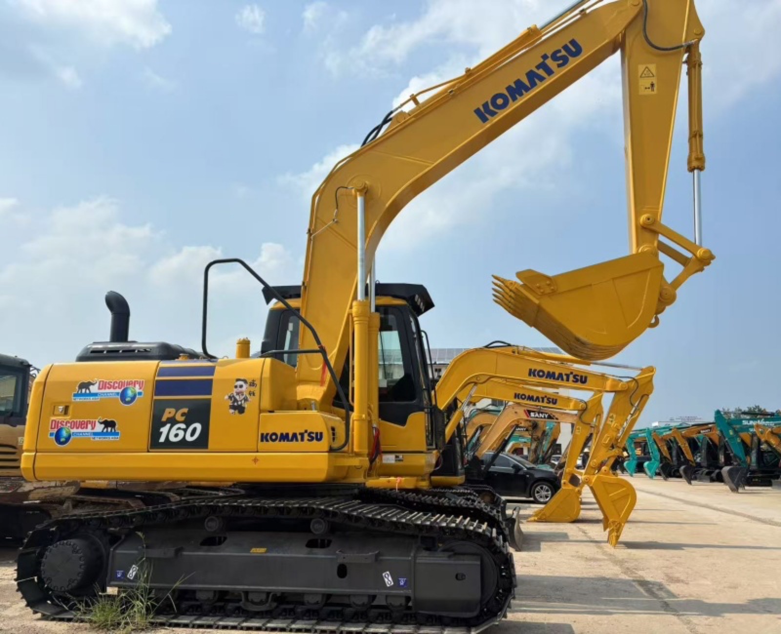 Komatsu PC160 used excavator 0 photo 2