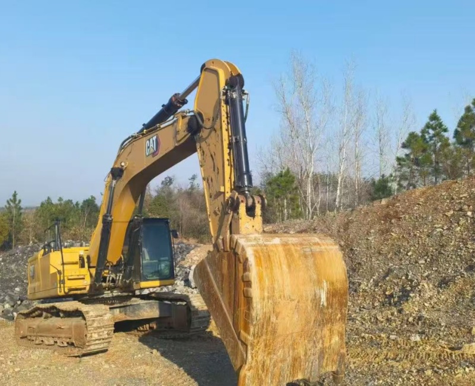 CAT 350 used excavator 0 photo 2