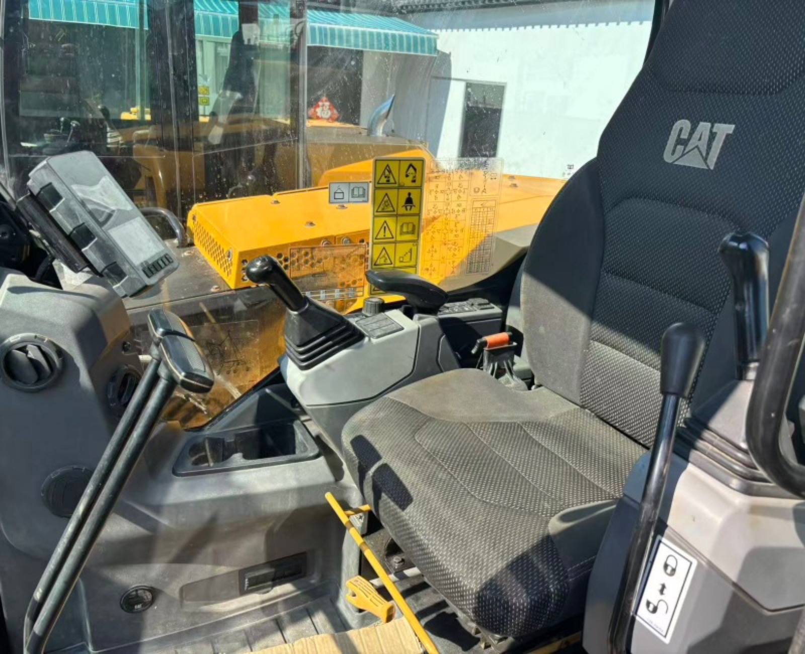 CAT 306 Mini used excavator 0 photo 5