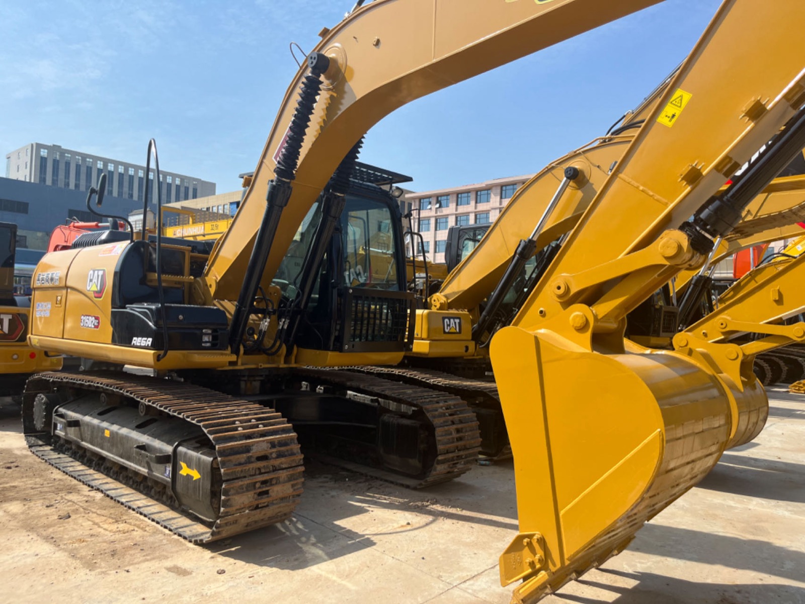 CAT 315D2GC used excavator 0 photo 2