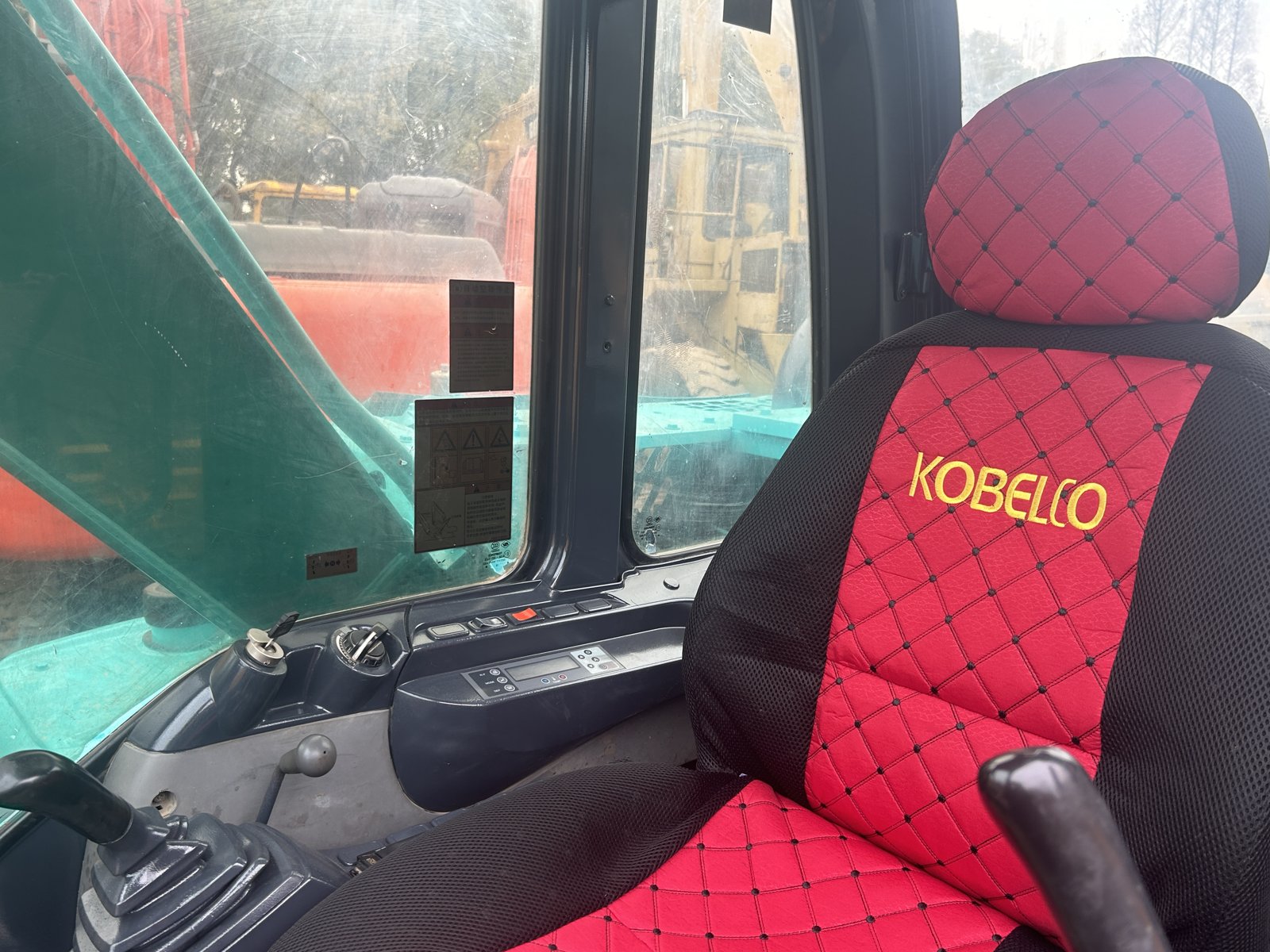 Kobelco 75 Mini used excavator 0 photo 1