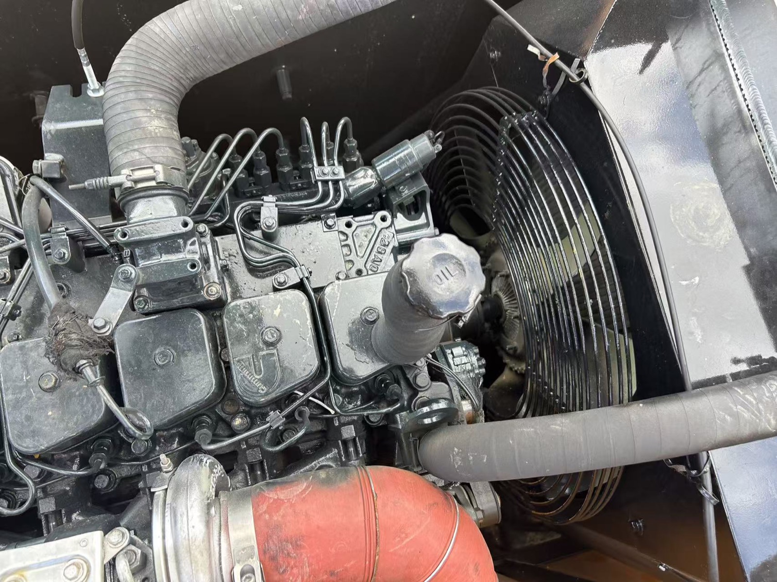Hyundai 210W-9 used excavator 0 photo 5