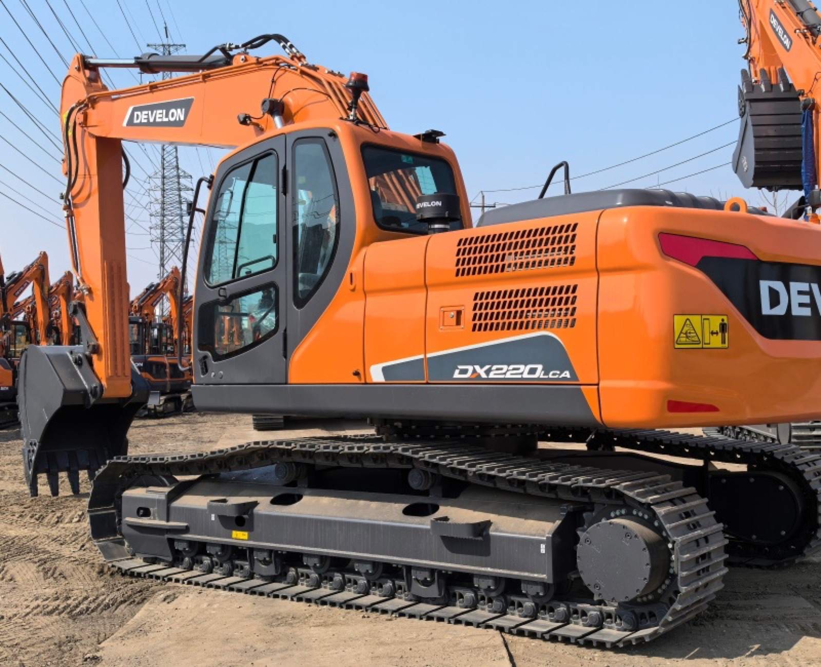 Used Doosan DX220LCA Excavator for Sale
