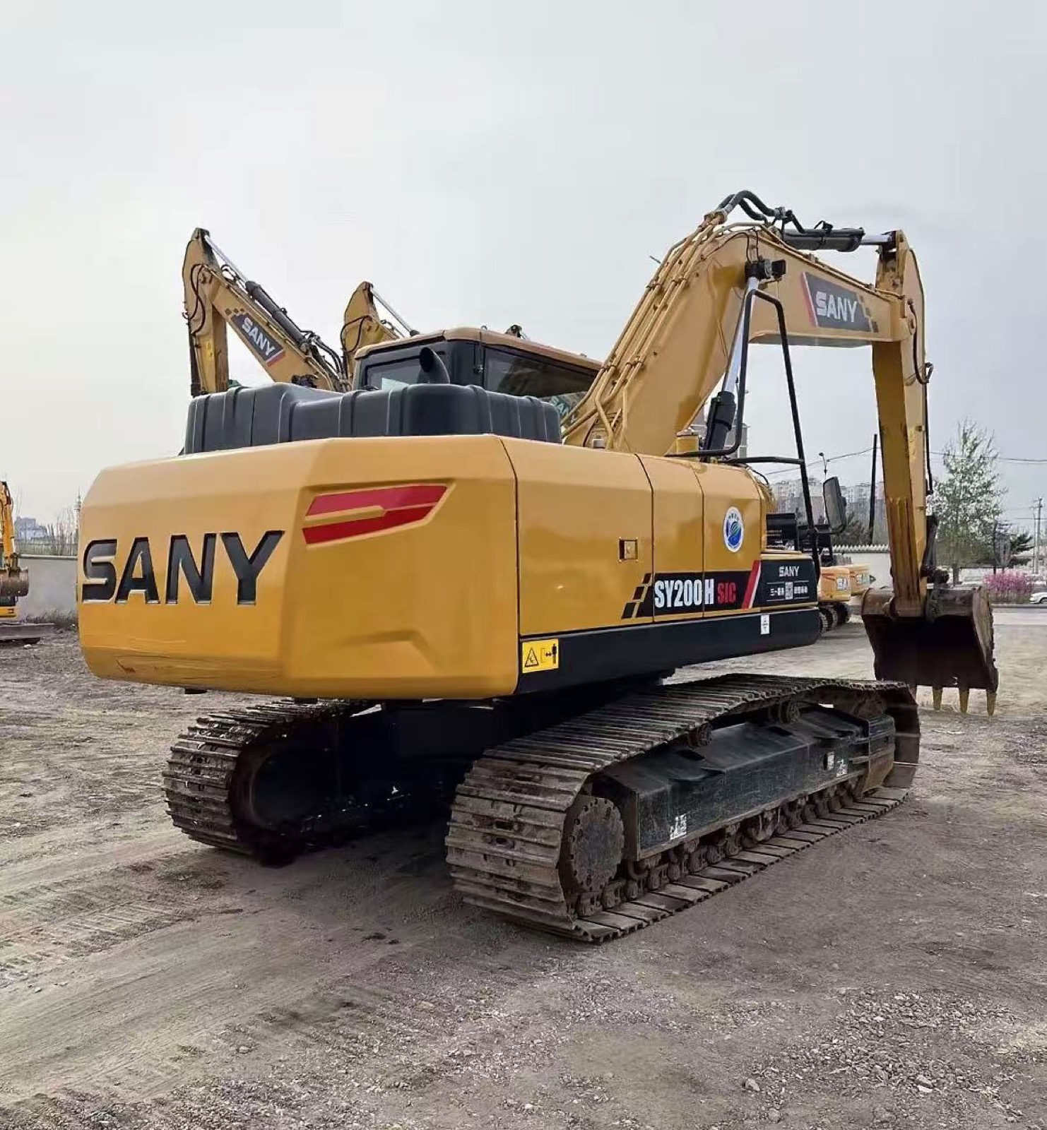 Used SANY 200 Excavator for Sale