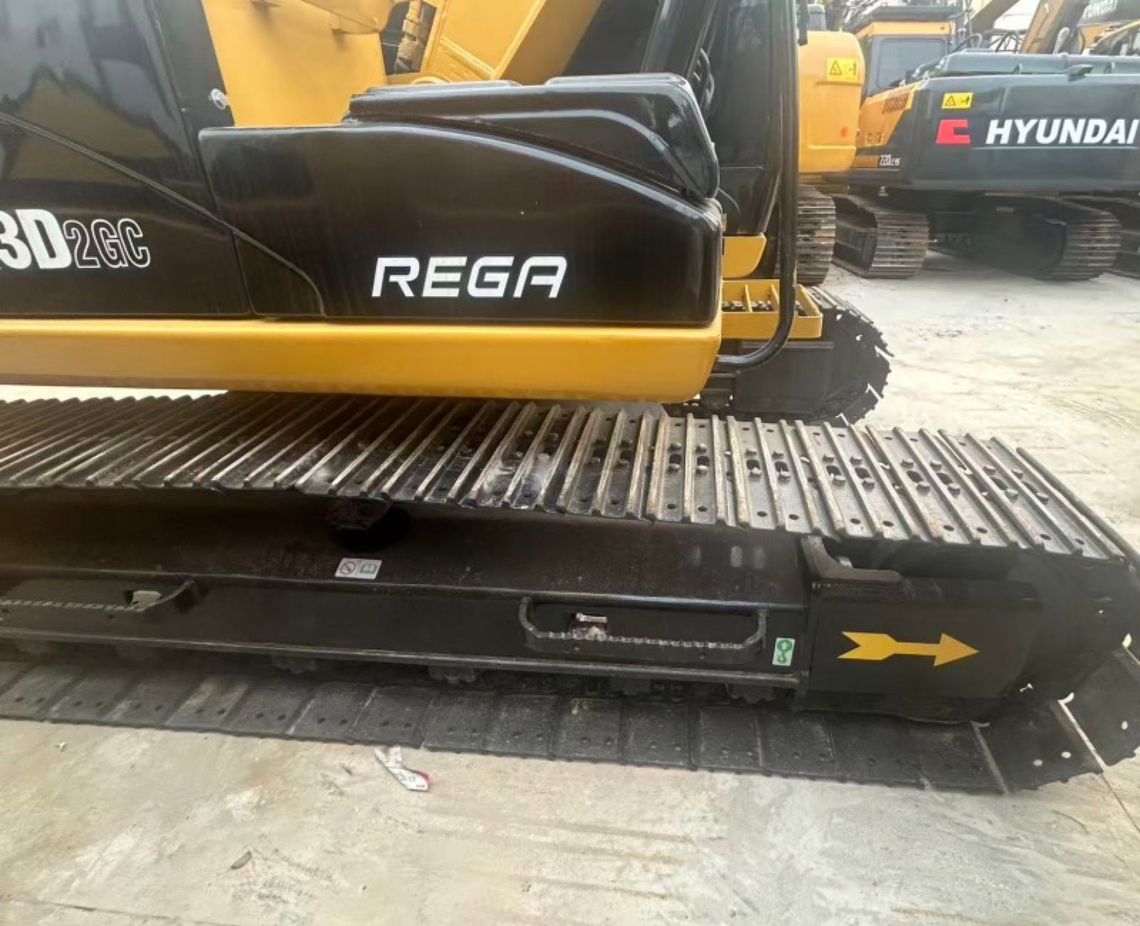 CAT 313D2GC used excavator 0 photo 4