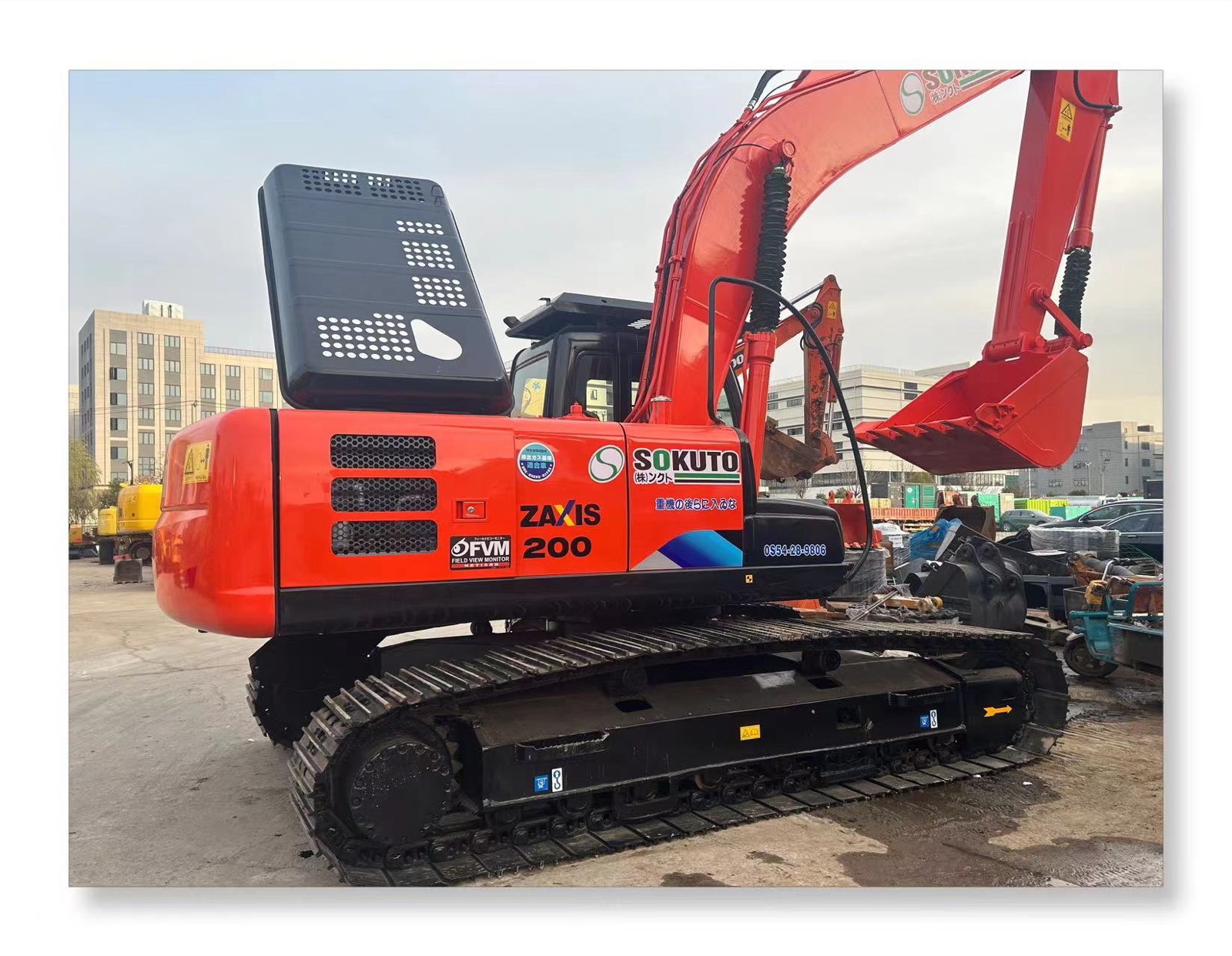 Hitachi 200 used excavator 0 photo 5