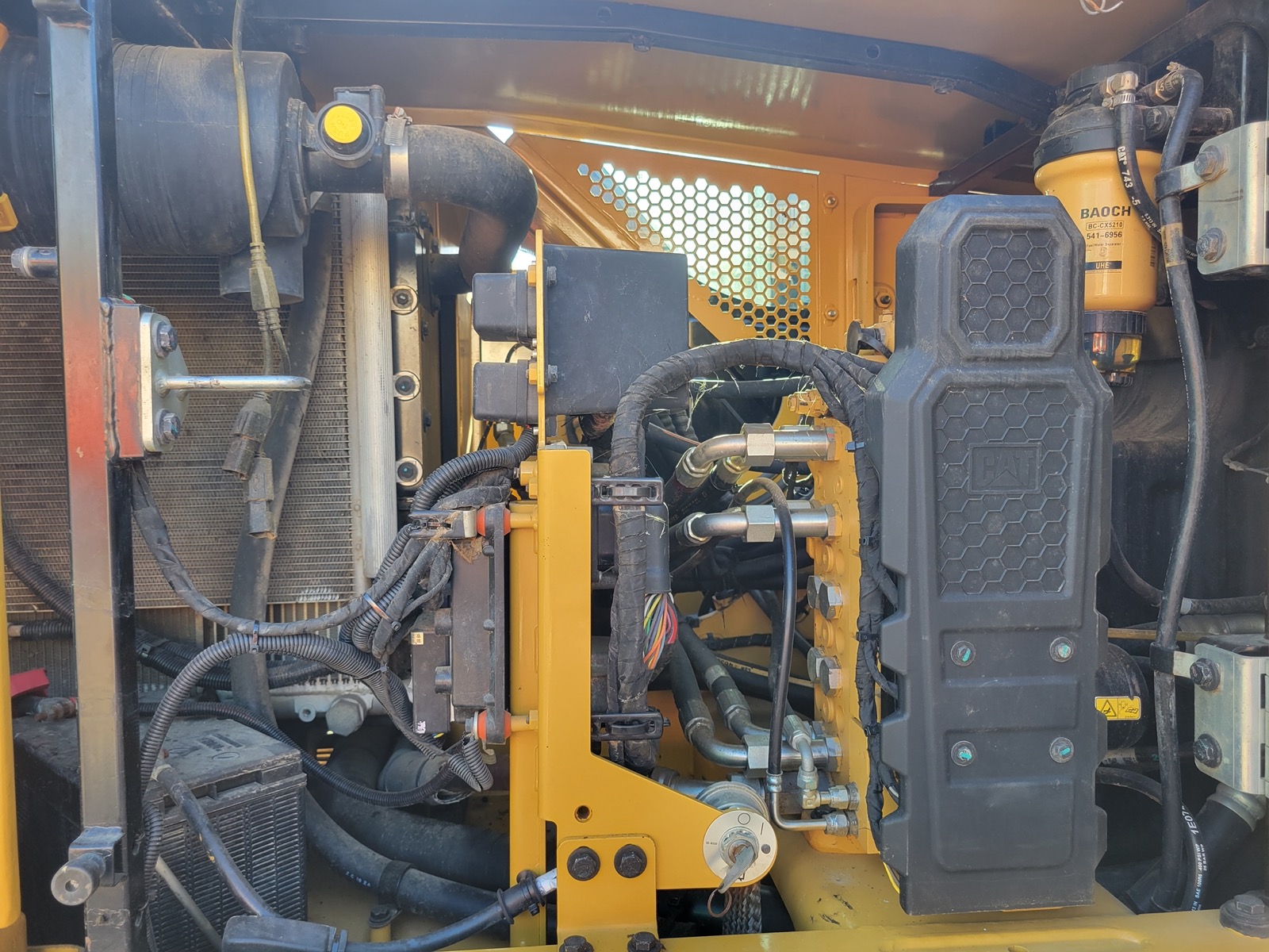 CAT 307.5 Mini used excavator 0 photo 7