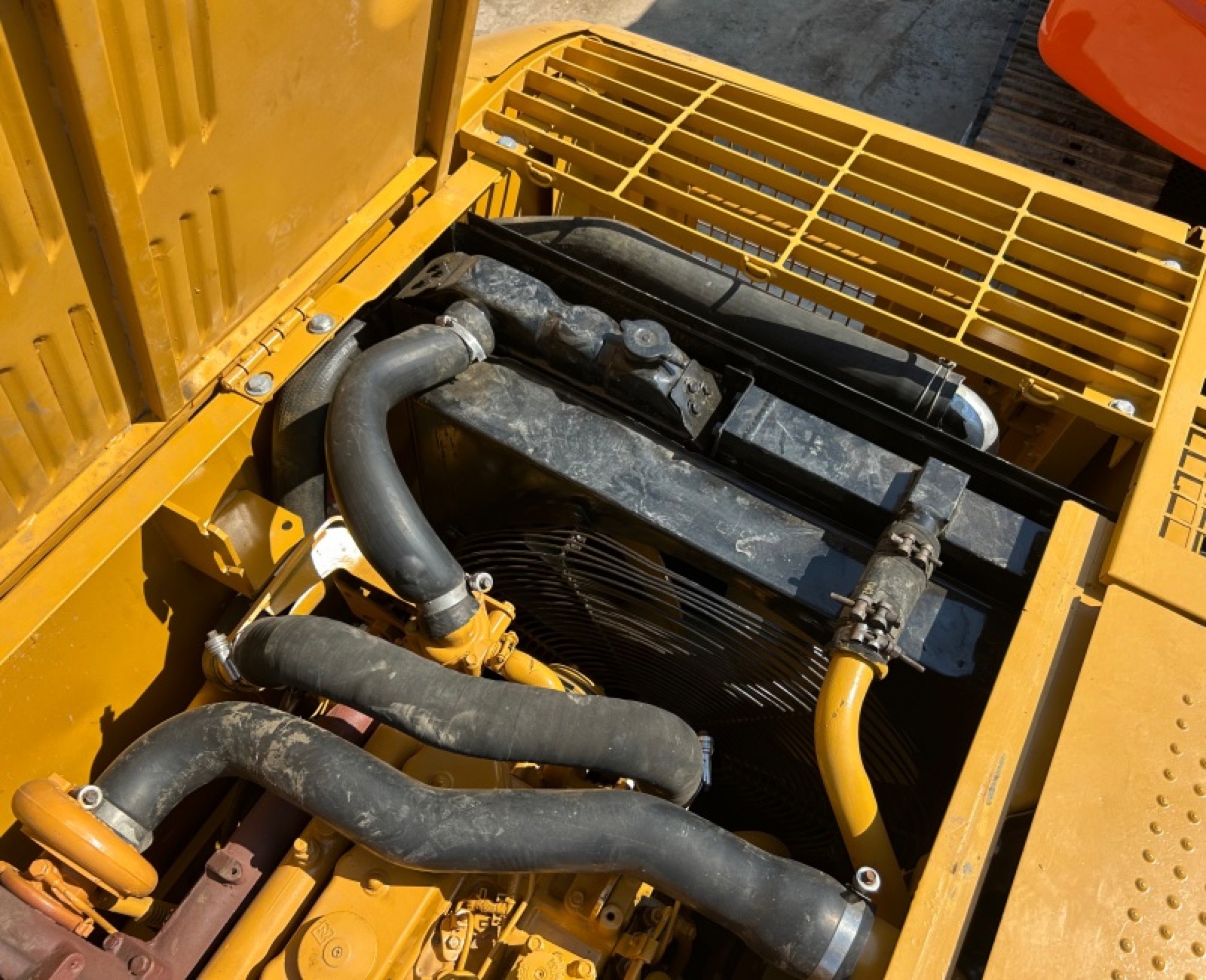 CAT 320CL used excavator 0 photo 5