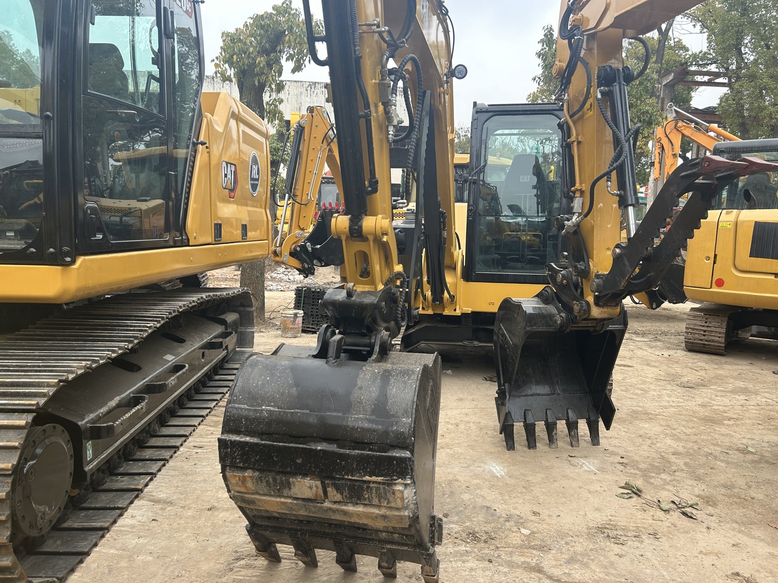 CAT 306 Mini used excavator 0 photo 5