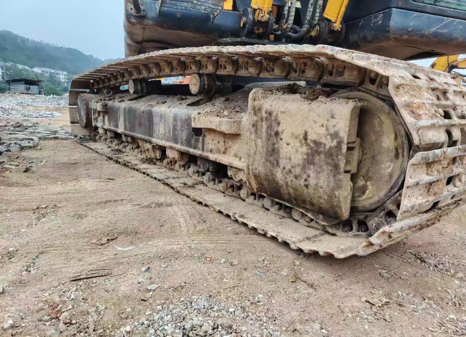 Hyundai R215-7 used excavator 0 photo 6