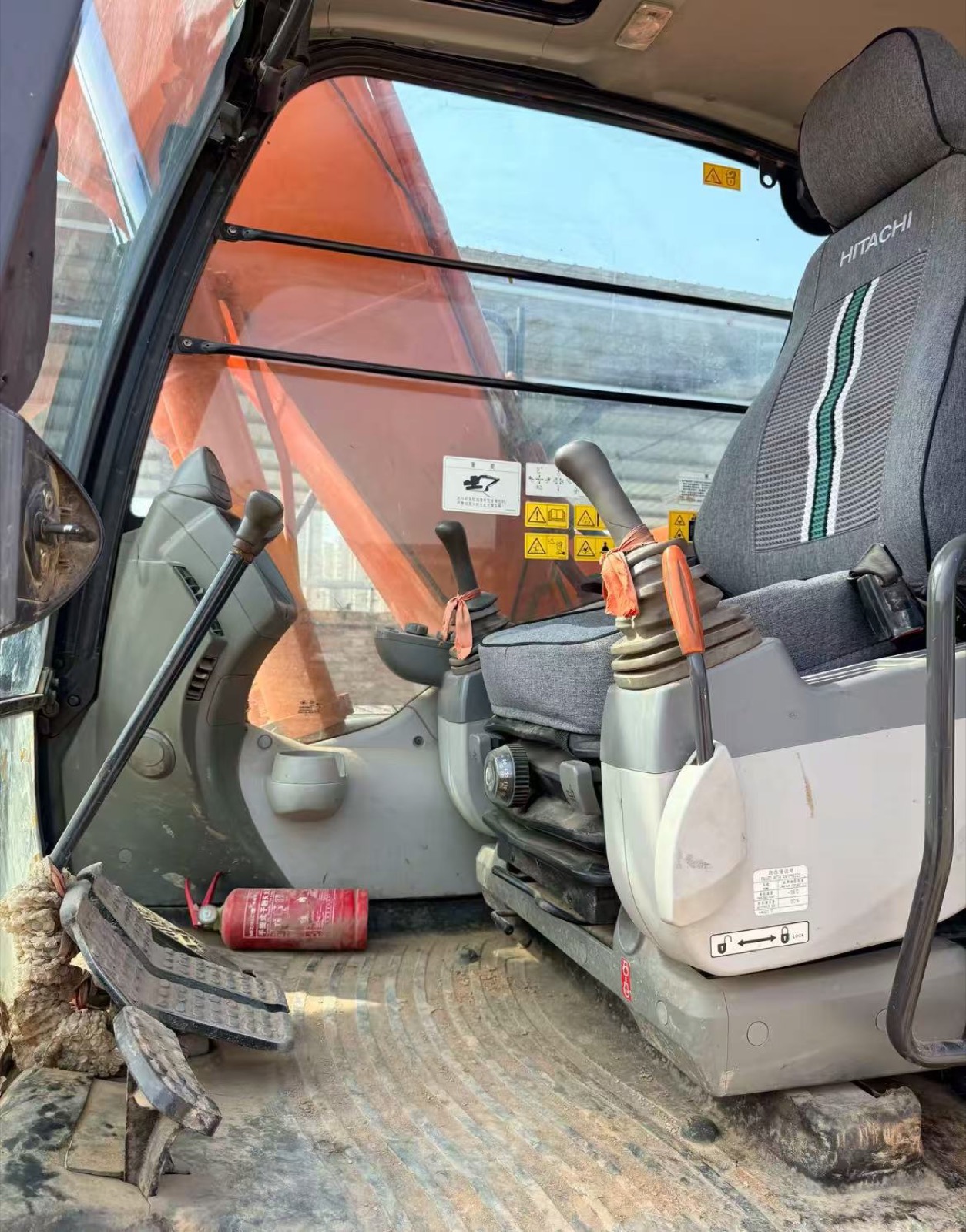 Hitachi ZX130 used excavator 0 photo 4