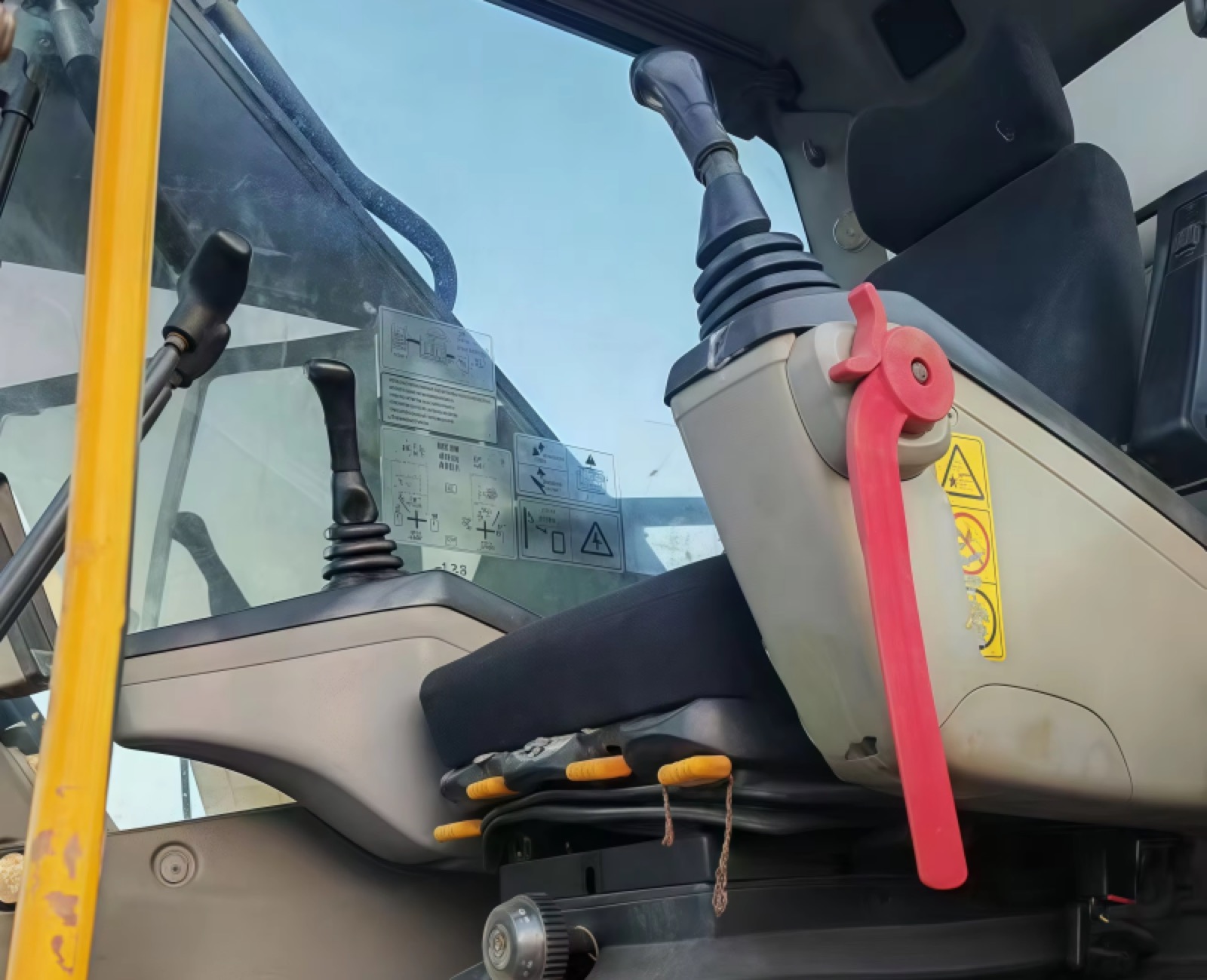 Volvo 380 used excavator 0 photo 4