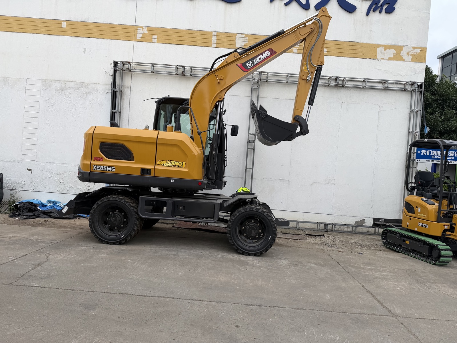 XCMG XE85WG used excavator 0 photo 2