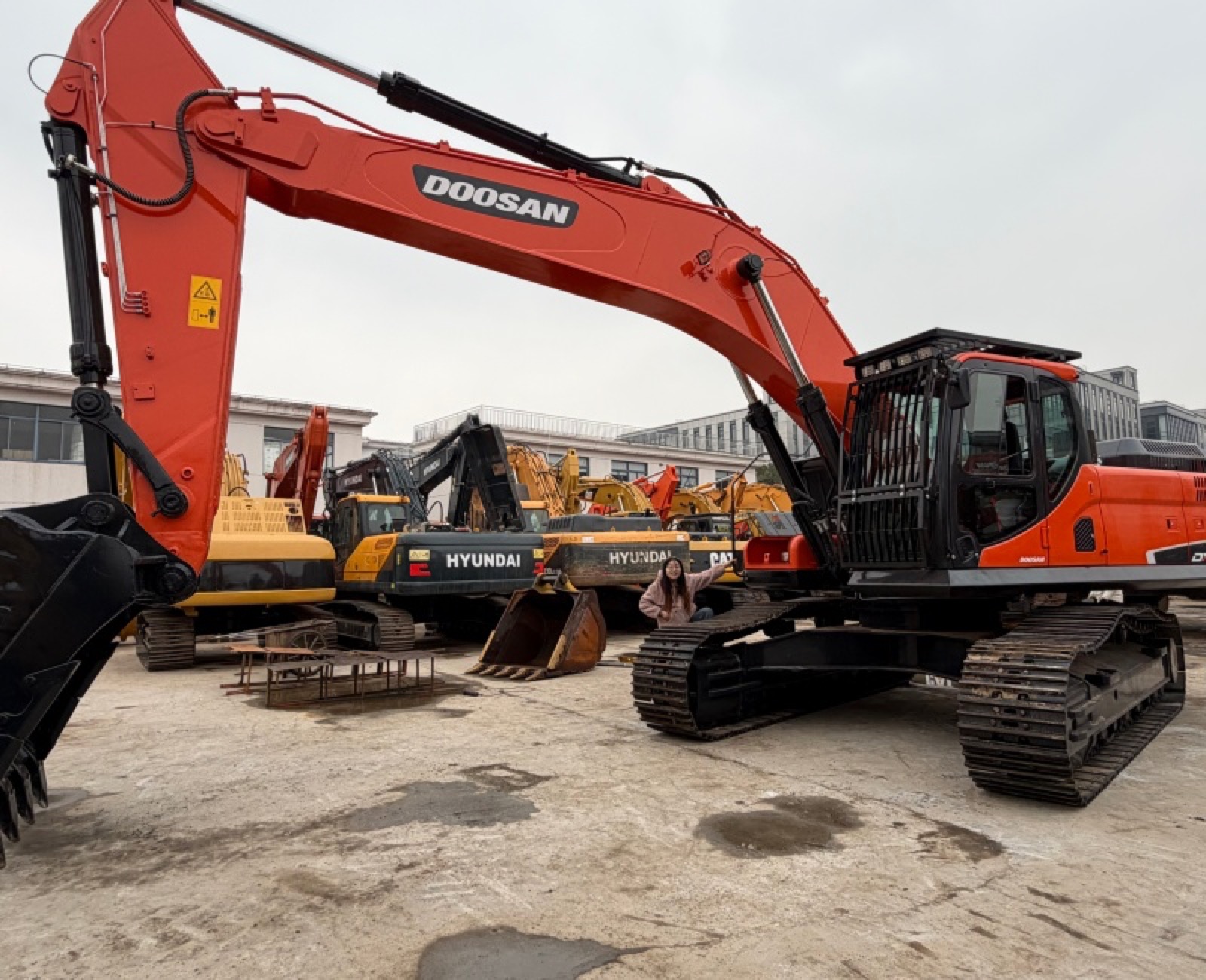 Used Doosan 380 Excavator for Sale