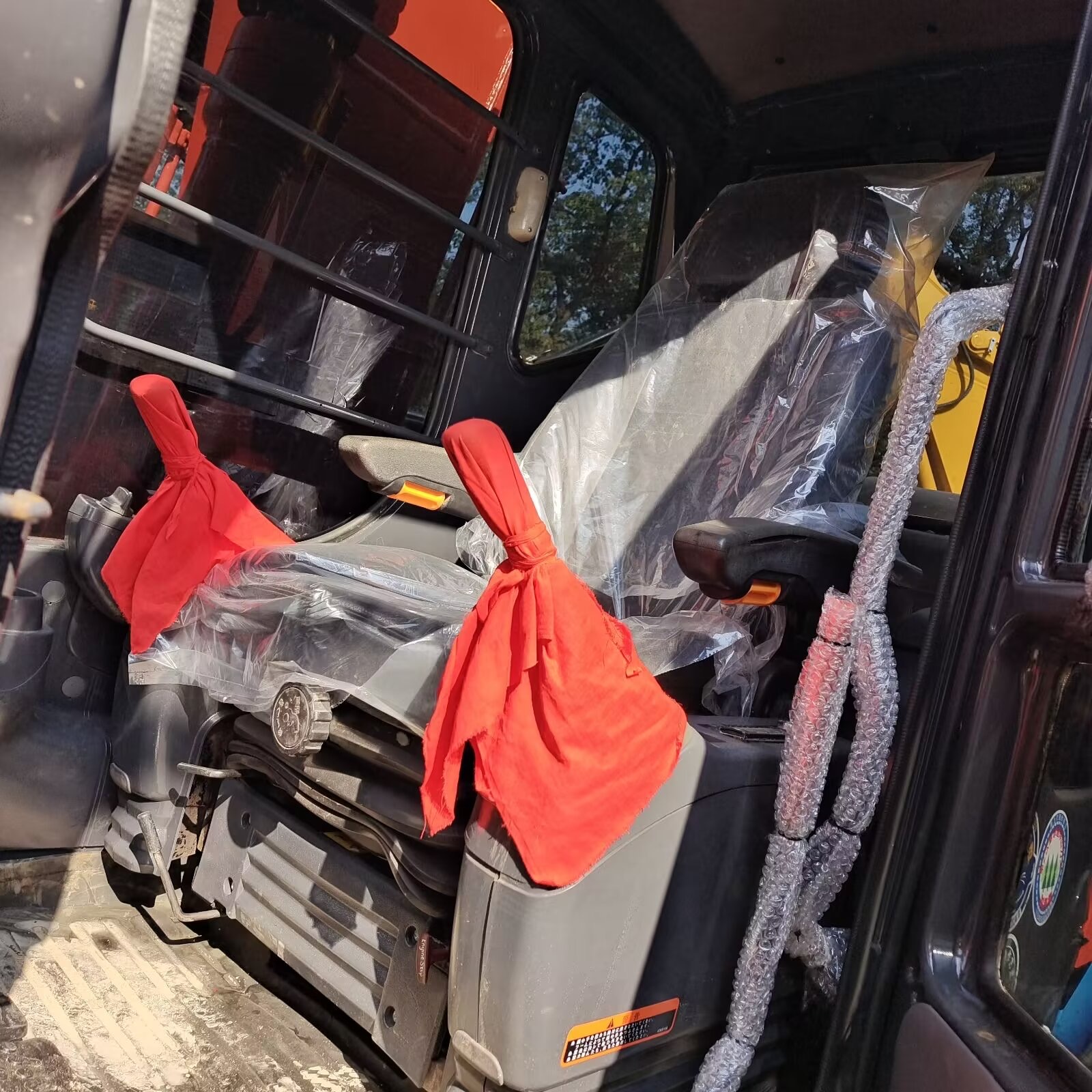 Hitachi 130 used excavator 0 photo 6