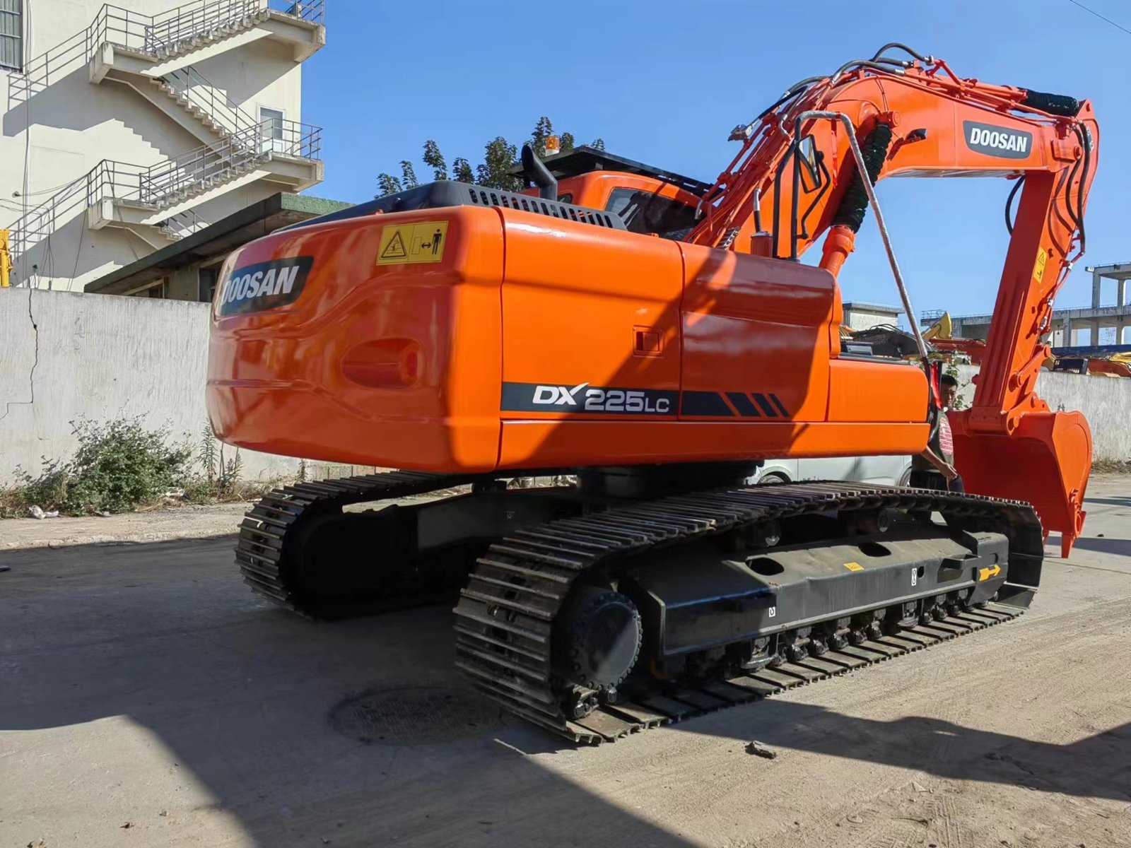 Used Doosan DX225 Excavator for Sale