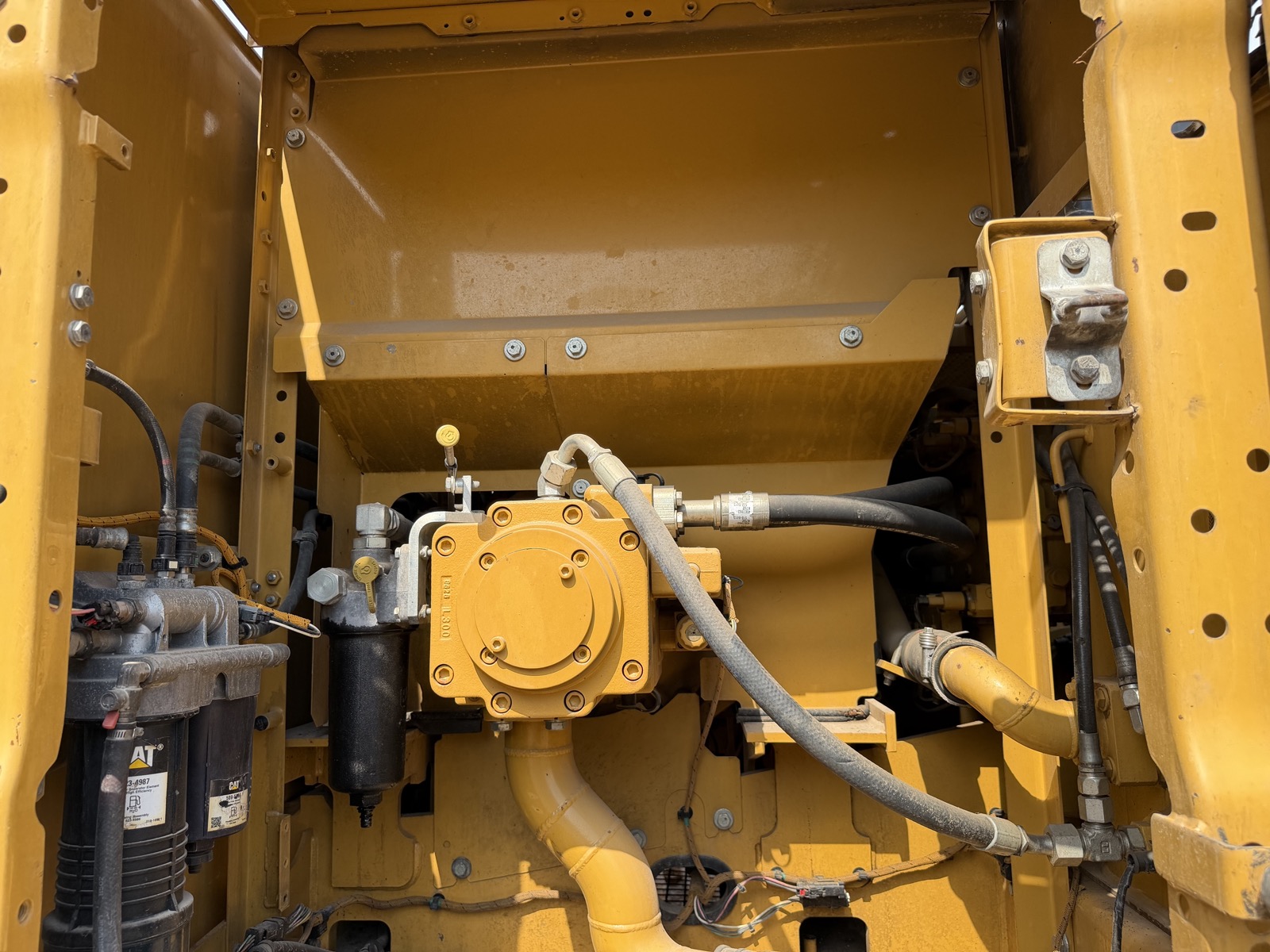 CAT 320GC used excavator 0 photo 3
