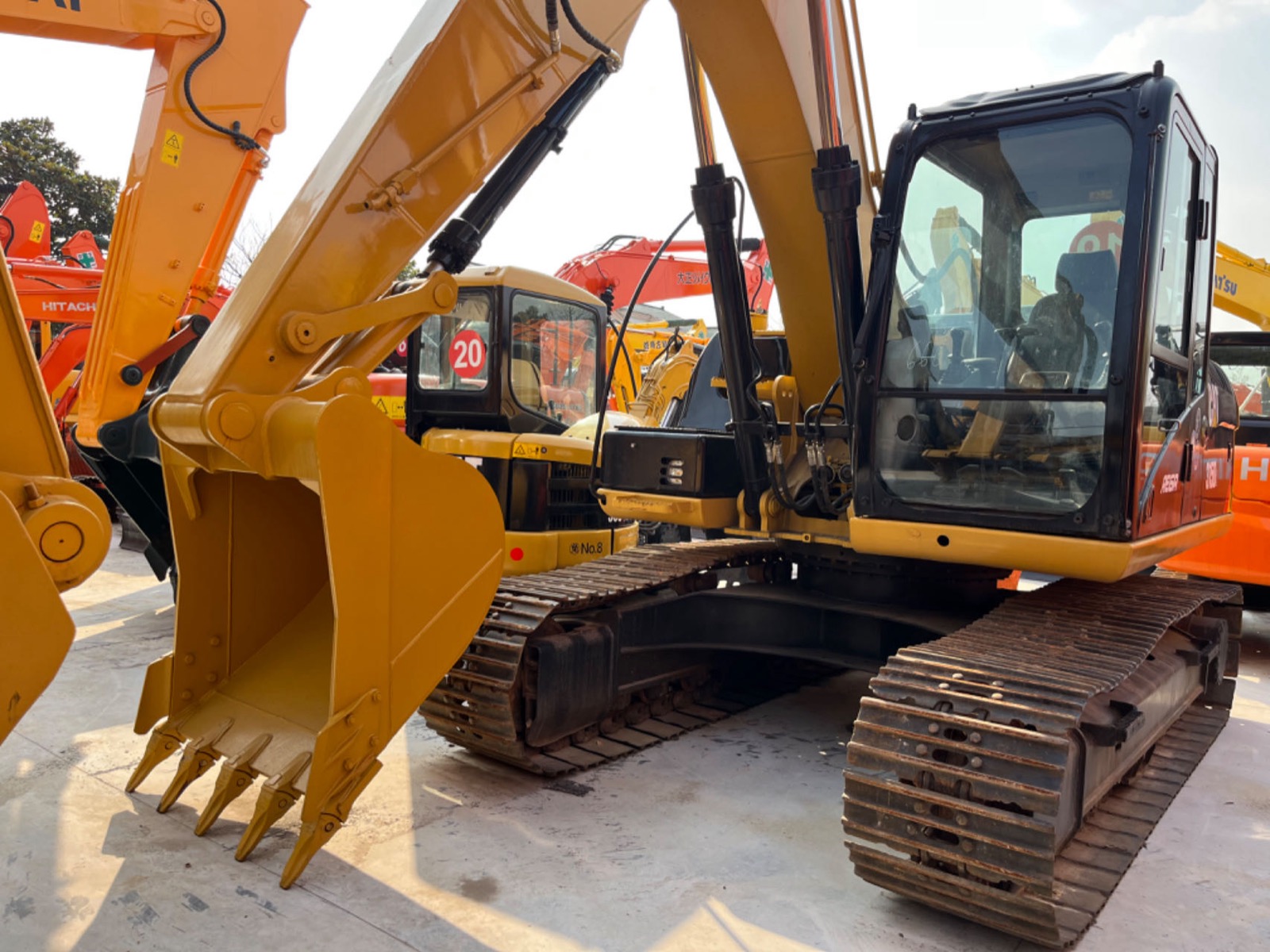 CAT 315D2 used excavator 0 photo 4