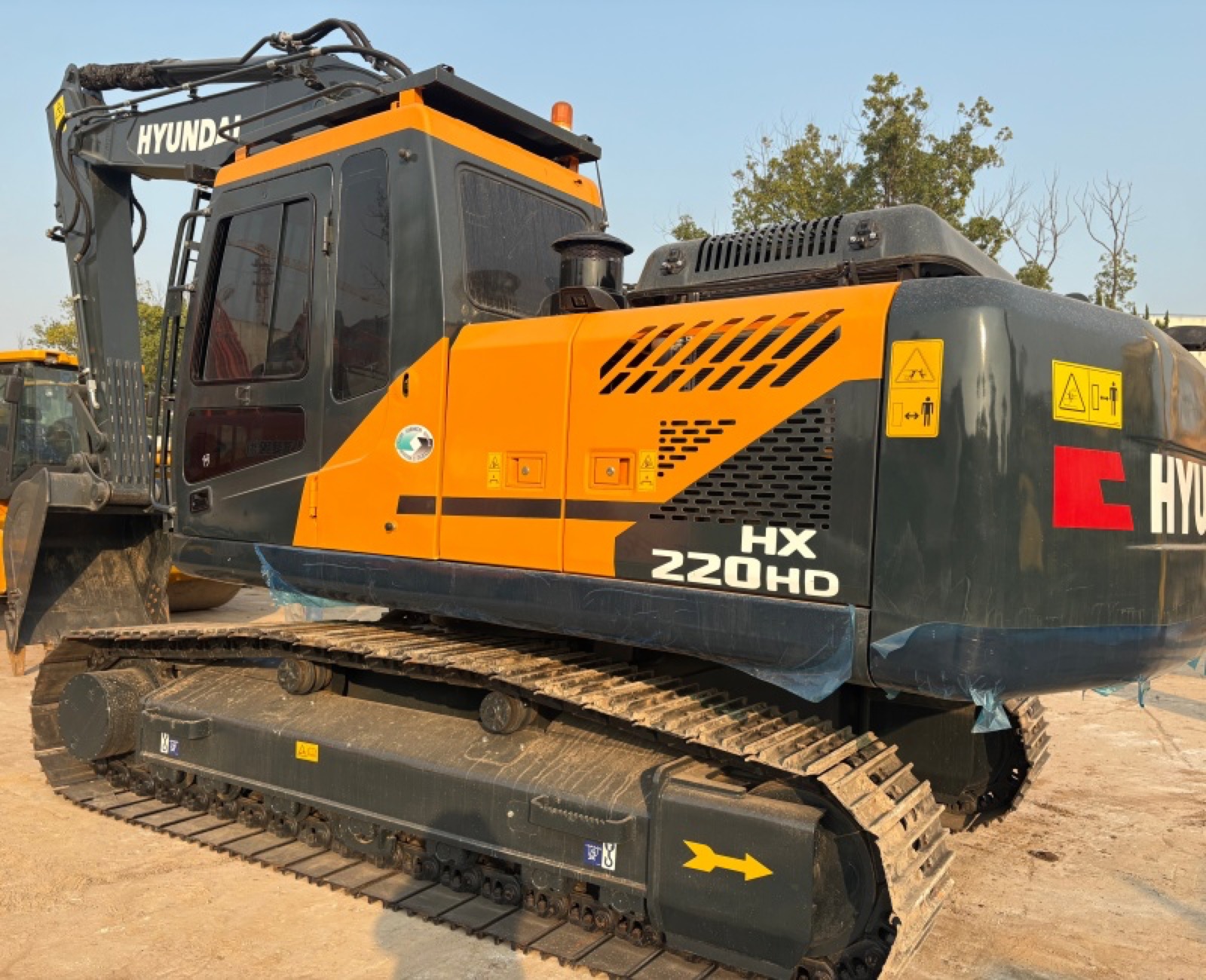 Used Hyundai HX220HD Excavator for Sale